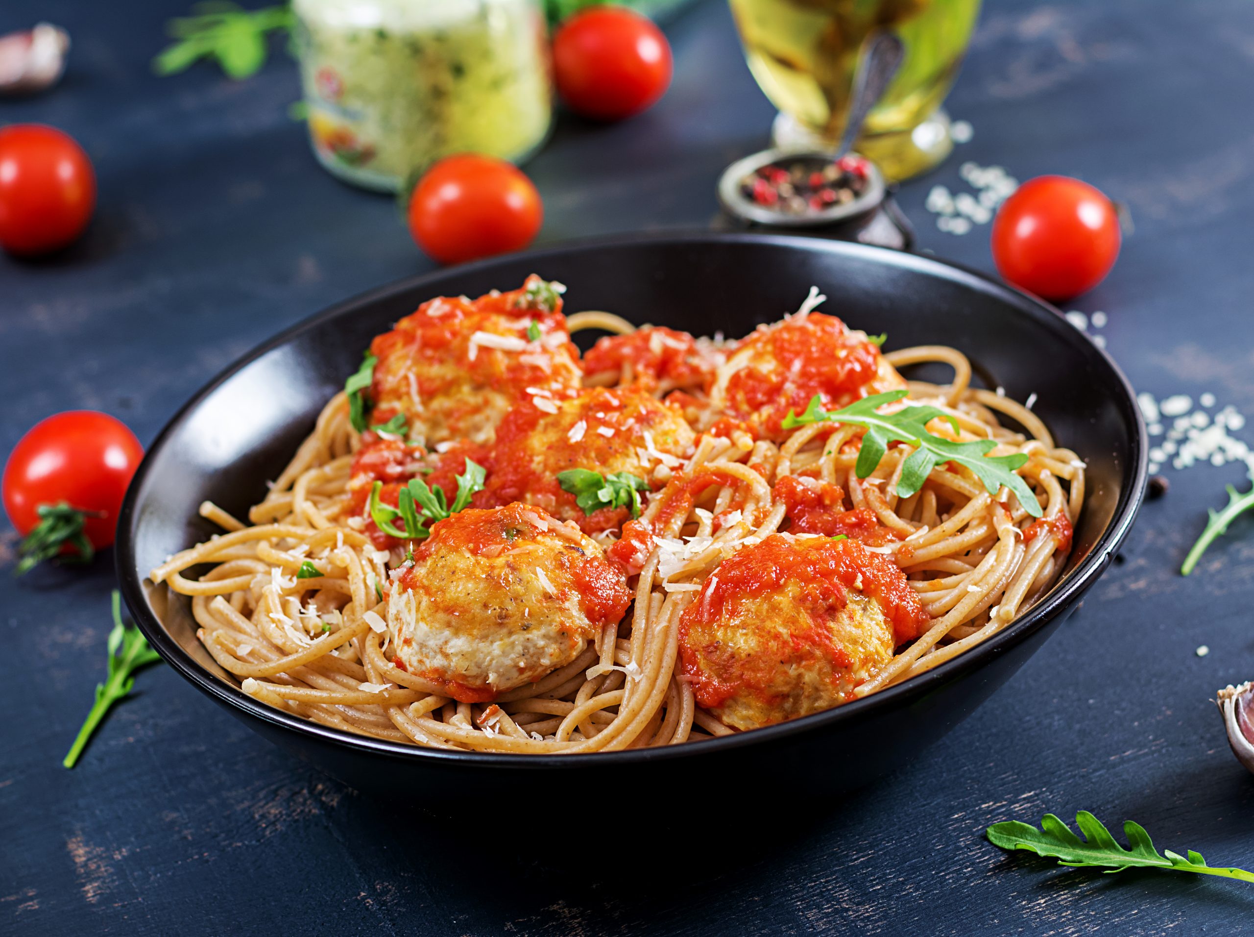 Espaguetis Con Albóndigas Y Salsa De Tomate Pastas Gallo 8549